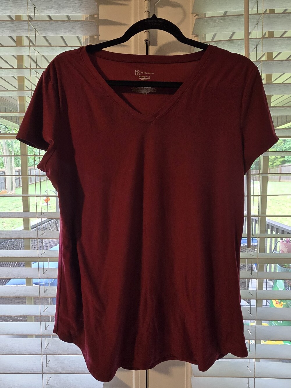 NOBO Women's V-Neck Maroon Top Sz XL